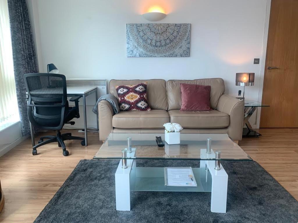 Marco Island -Spacious City Centre 2 Bedroom Apartment Nottingham Kültér fotó